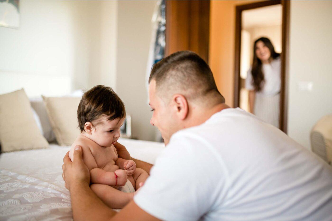 new_born_love_mother_baby