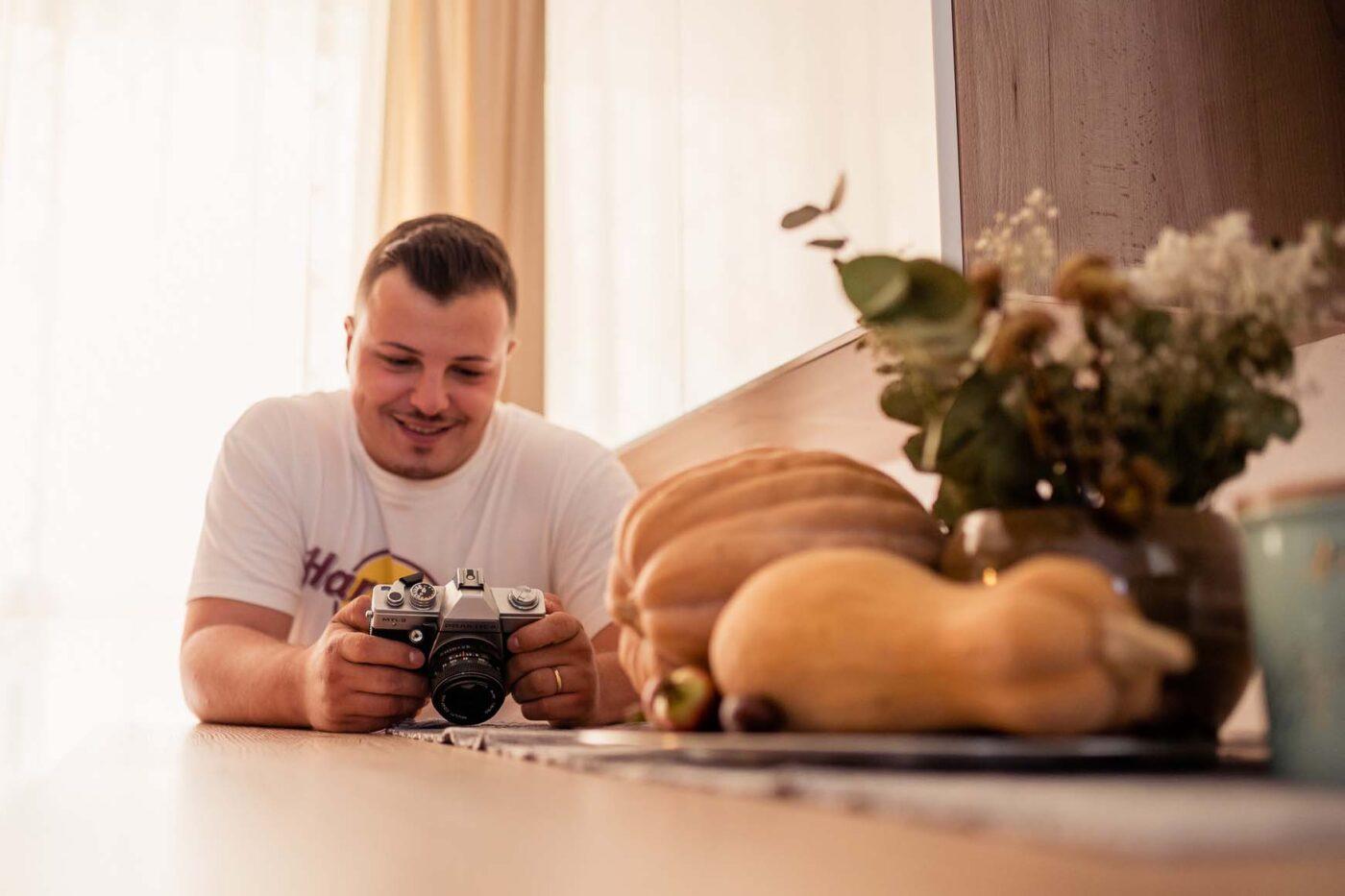 new_born_love_mother_baby